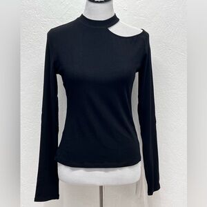 Women’s off one shoulder knit sweater size XL